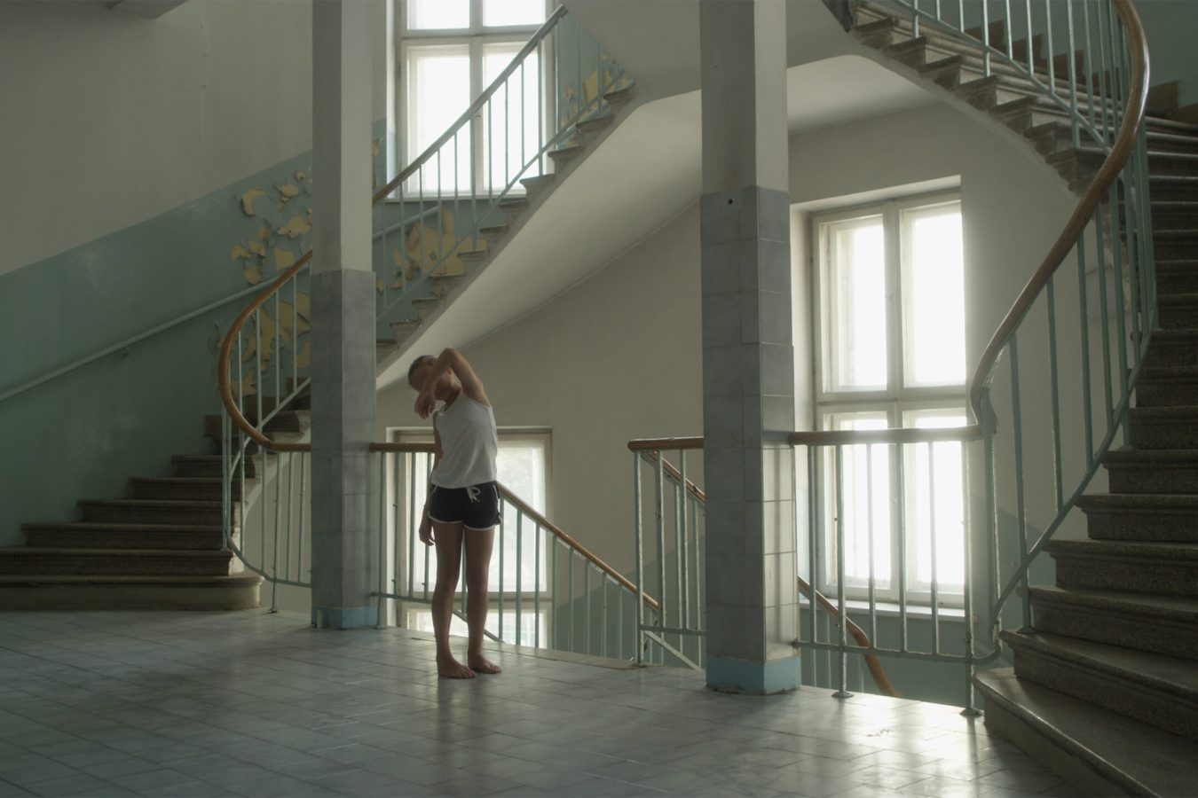 Agnieszka Mastalerz, H (Reconstruction of Position), video still (I), 2018